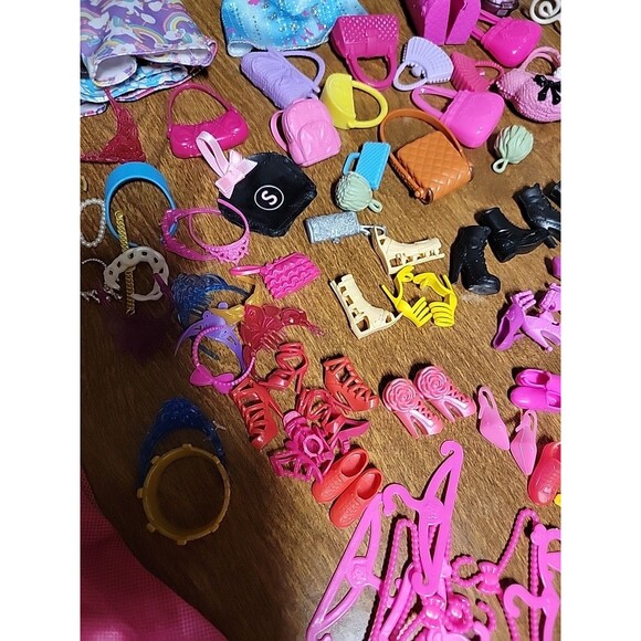 Barbie Fashion Dolls Mix Match fashion Boutique items Dress shoes jewelry - Picture 6 of 16